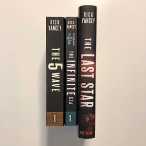 the fifth wave trilogy by rick yancey
